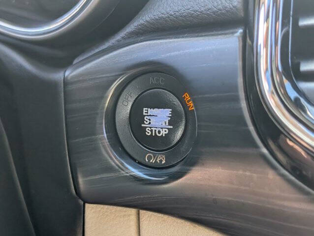 2020 Jeep Grand Cherokee Laredo E