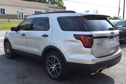2016 Ford Explorer Sport