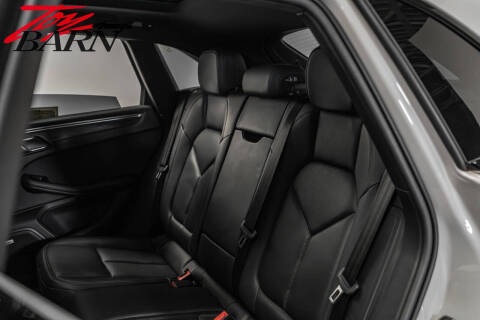 2023 Porsche Macan S