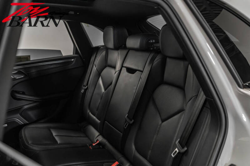 2023 Porsche Macan S