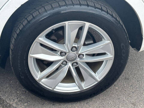 2016 Audi Q3 2.0T quattro Premium Plus