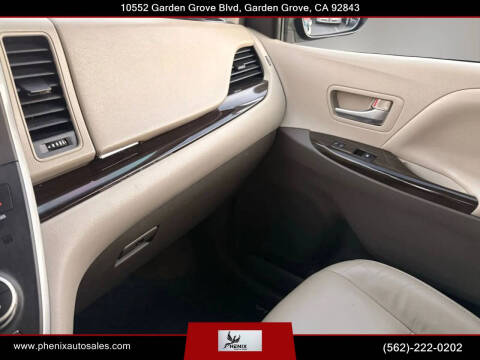2016 Toyota Sienna