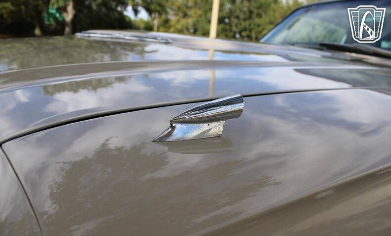 1966 Ford Thunderbird