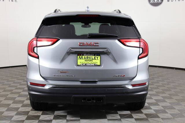 2023 GMC Terrain AT4