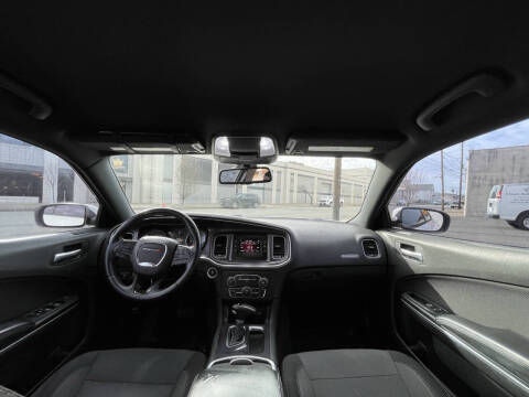 2015 Dodge Charger SE