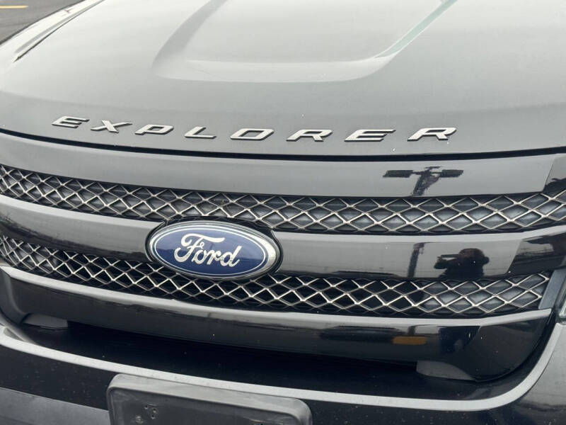 2014 Ford Explorer Sport