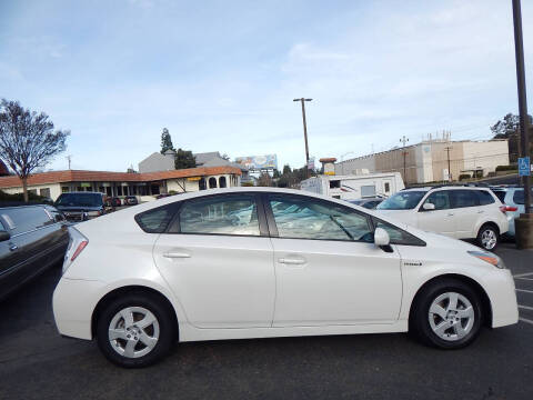 2011 Toyota Prius Two