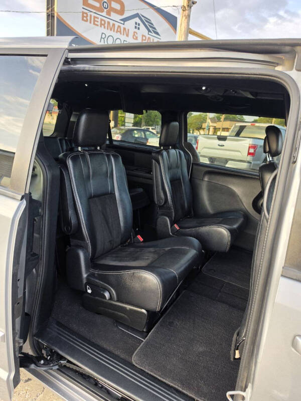 2014 Dodge Grand Caravan SXT 30th Anniversary