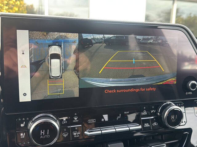 2024 Toyota Highlander Platinum