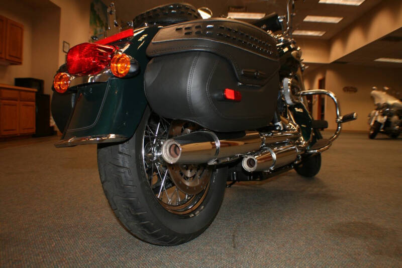 2024 Harley-Davidson FLHCS HERITAGE CLASSIC 114