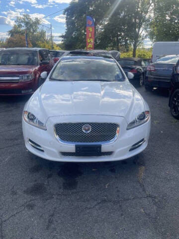 2014 Jaguar XJ