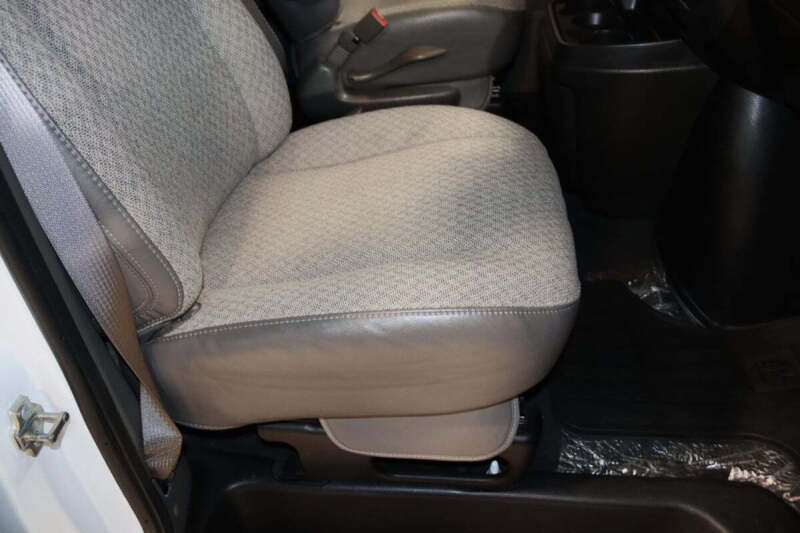 2025 Chevrolet Express LT 3500