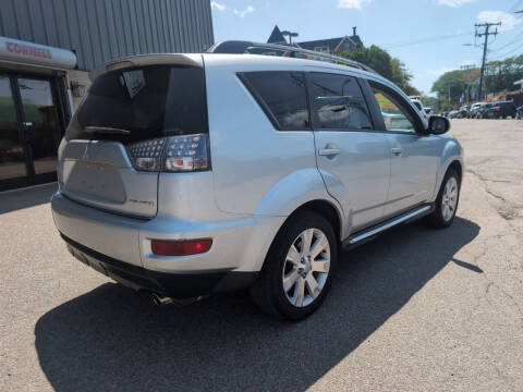 2012 Mitsubishi Outlander SE