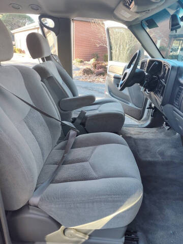 2003 Chevrolet Suburban 2500