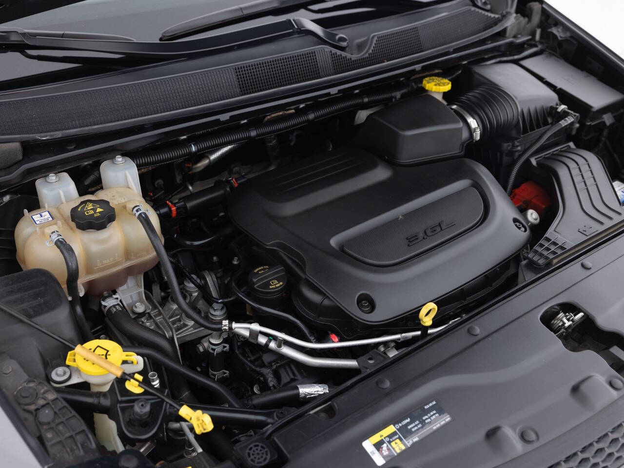 Used Car 2020 Chrysler Pacifica  Limited 4dr Mini Van For Sale Under $20,000 In Coal City, Illinois