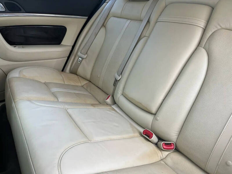 2015 Lincoln MKS