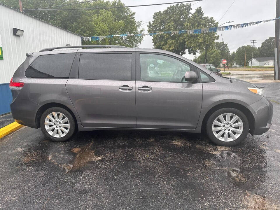 2013 Toyota Sienna for sale at GREATNESS AUTO SALES in Green Bay, WI