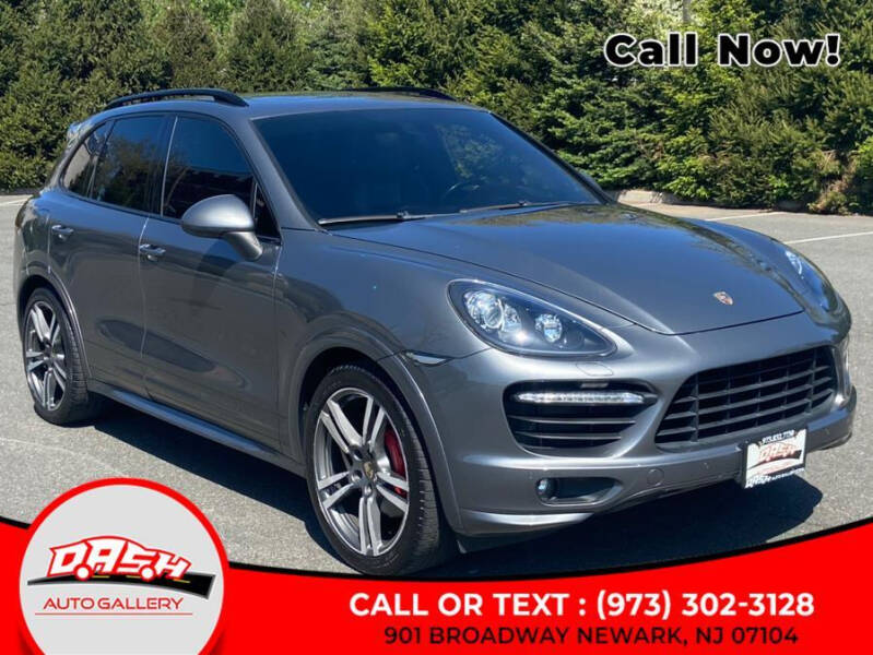 2013 Porsche Cayenne GTS