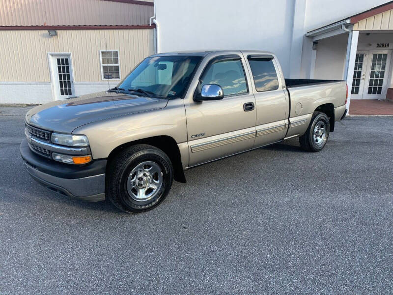 2002 Chevrolet Silverado 1500 for sale at Harris Auto Select in Winchester VA