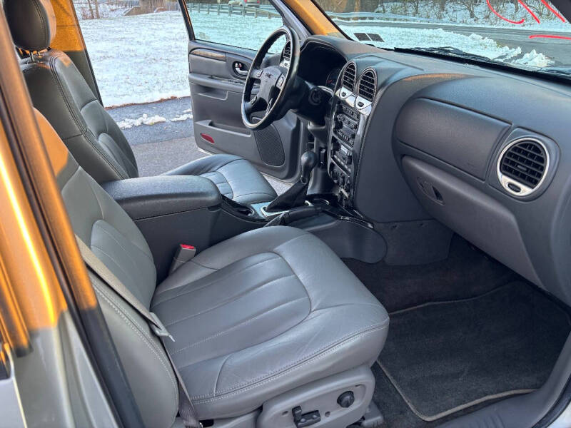 2004 GMC Envoy XUV SLE