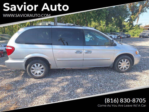 2004 Chrysler Town and Country for sale at Savior Auto in Independence MO