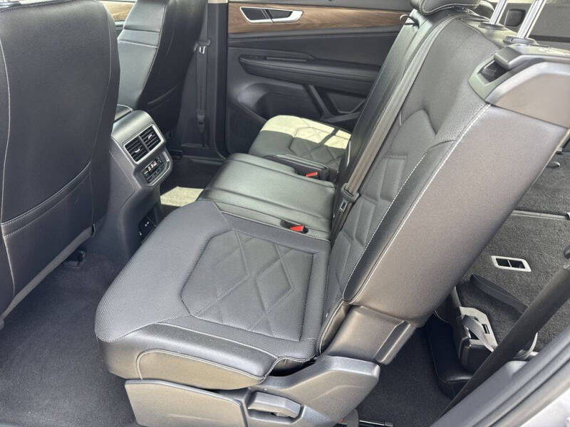 2024 Volkswagen Atlas SE 4Motion