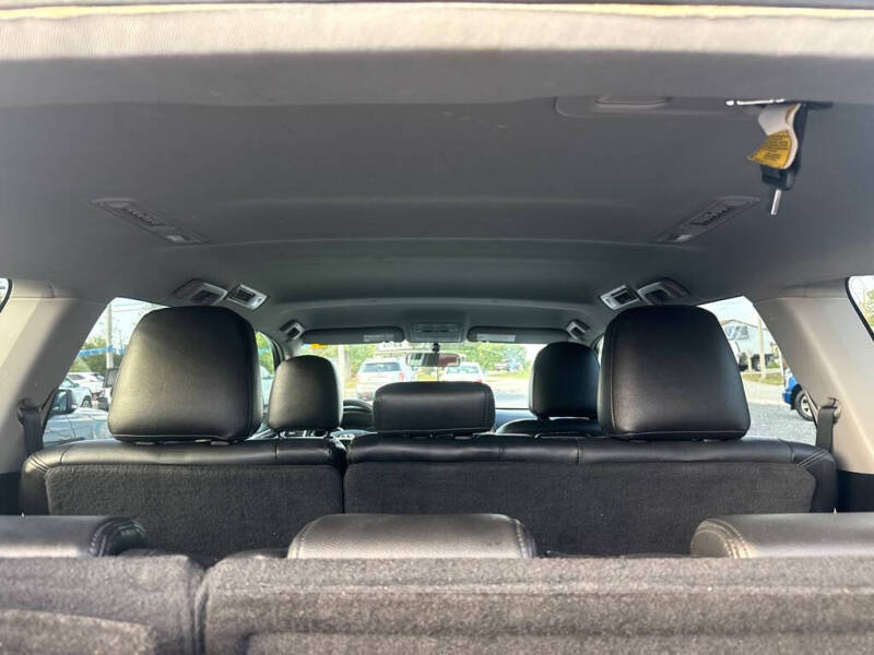 2014 Toyota Highlander LE