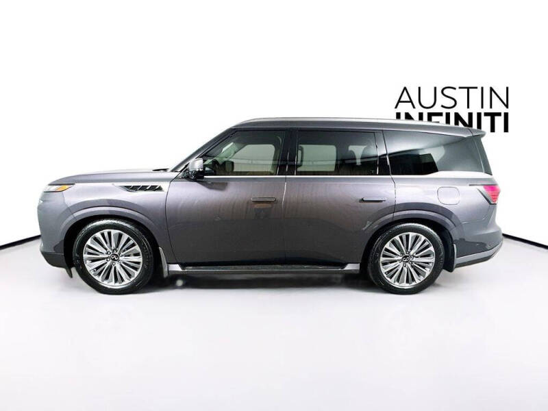 2026 Infiniti QX80 Luxe