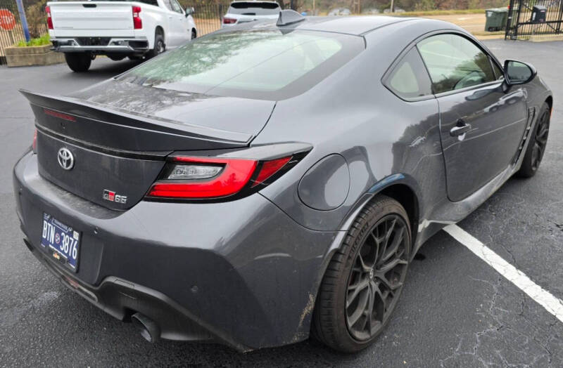 2025 Toyota GR86 Premium