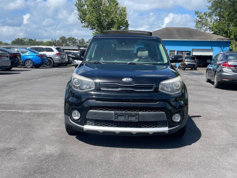 2017 Kia Soul +