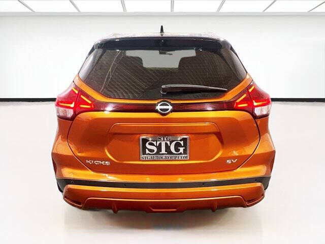 2023 Nissan Kicks SV