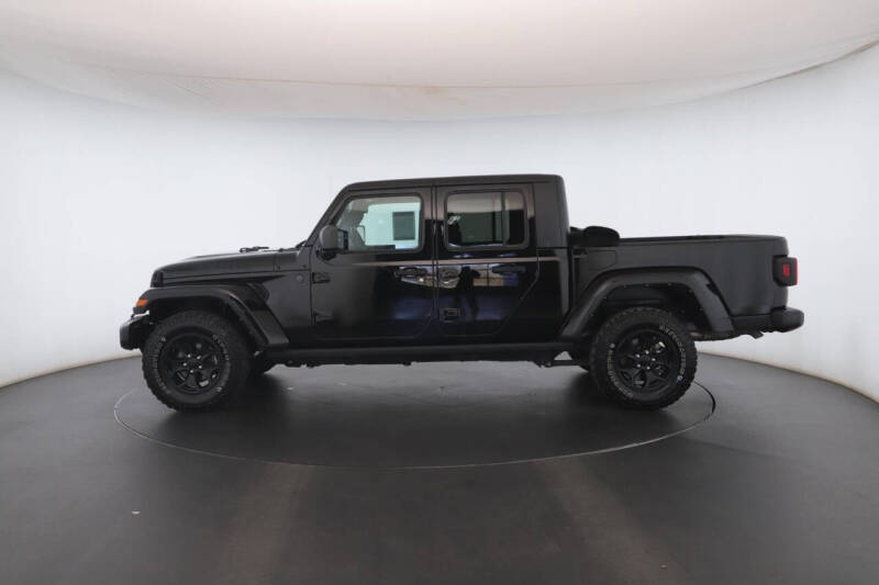 2022 Jeep Gladiator Willys