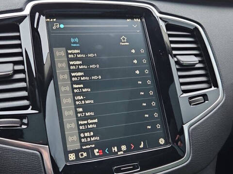 2024 Volvo XC90 B5 Plus Bright Theme