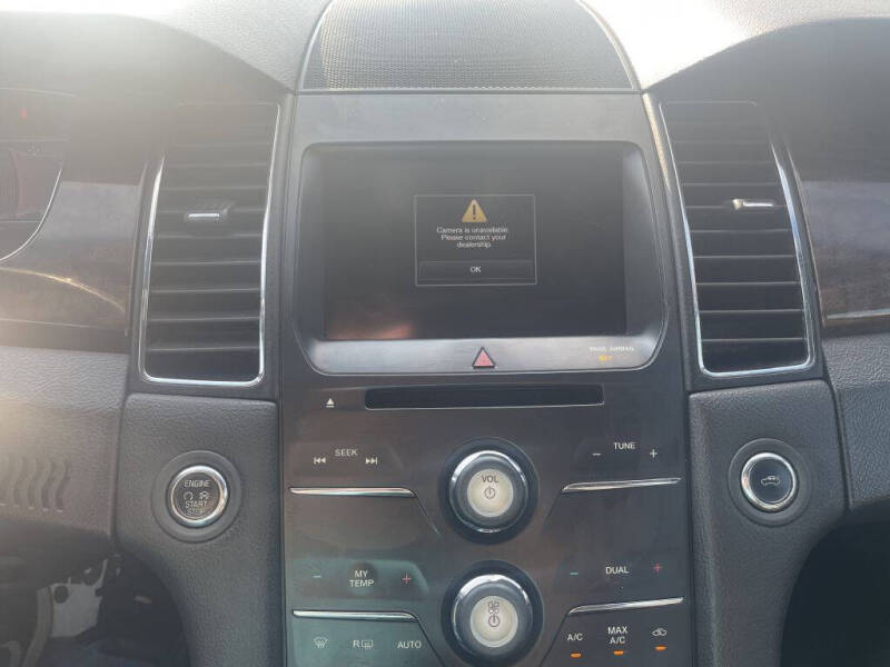 2014 Ford Taurus Limited