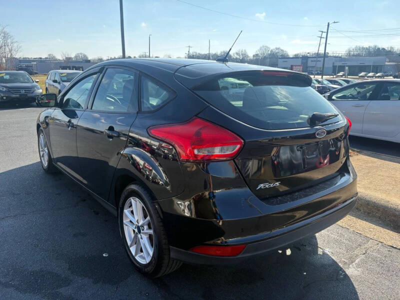 2017 Ford Focus SE