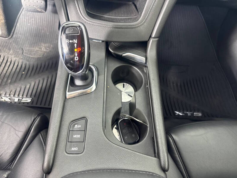 2018 Cadillac XT5 Luxury