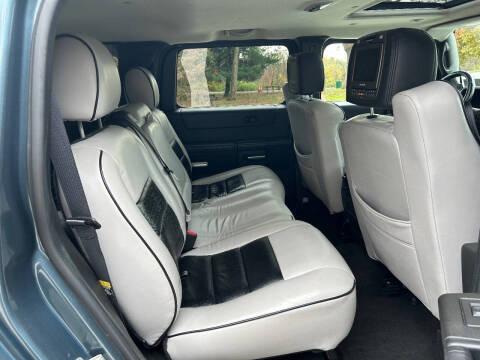 2005 HUMMER H2 Lux Series