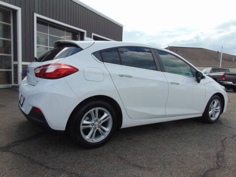 2017 Chevrolet Cruze LT Auto