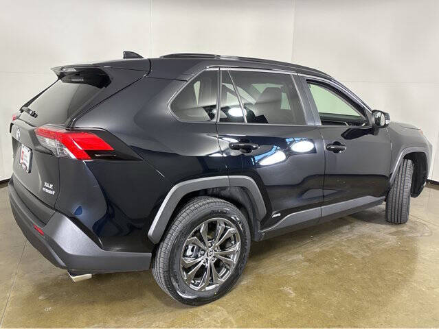 2024 Toyota RAV4 Hybrid XLE Premium