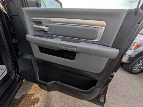 2019 RAM 1500 Classic SLT