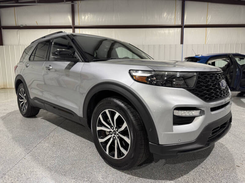 2020 Ford Explorer ST's photo