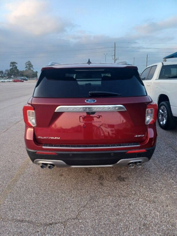 2022 Ford Explorer Platinum