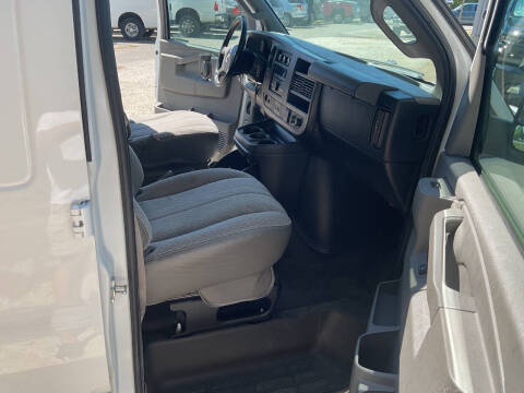 2017 Chevrolet Express 2500