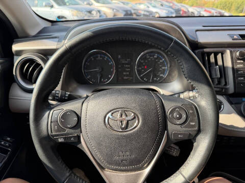 2017 Toyota RAV4 Limited