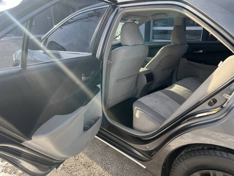 2013 Toyota Camry LE