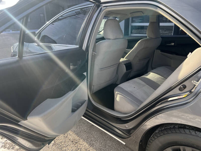 2013 Toyota Camry LE