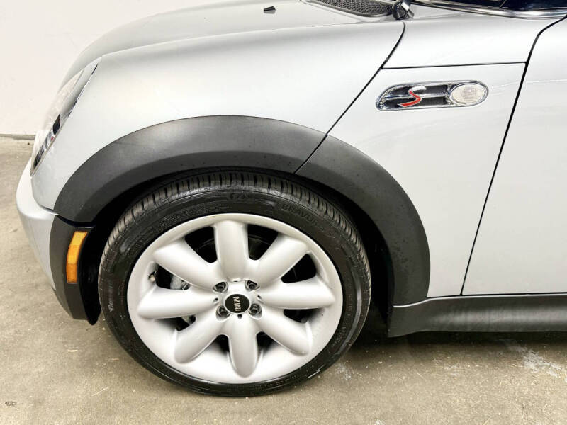 2005 MINI Cooper S