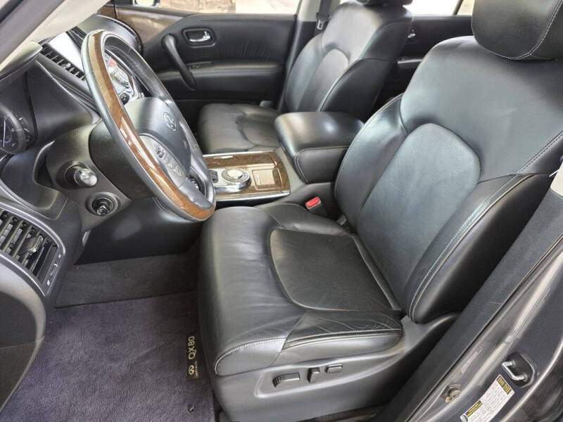 2017 Infiniti QX80