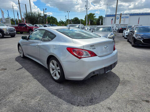 2012 Hyundai Genesis Coupe