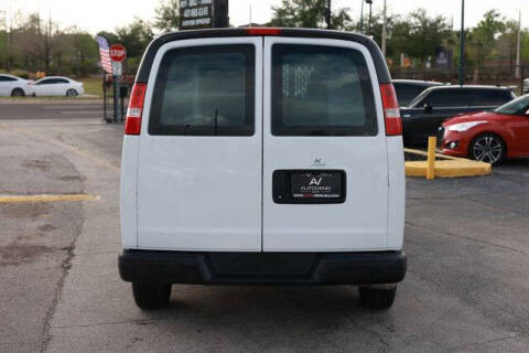 2021 Chevrolet Express 2500